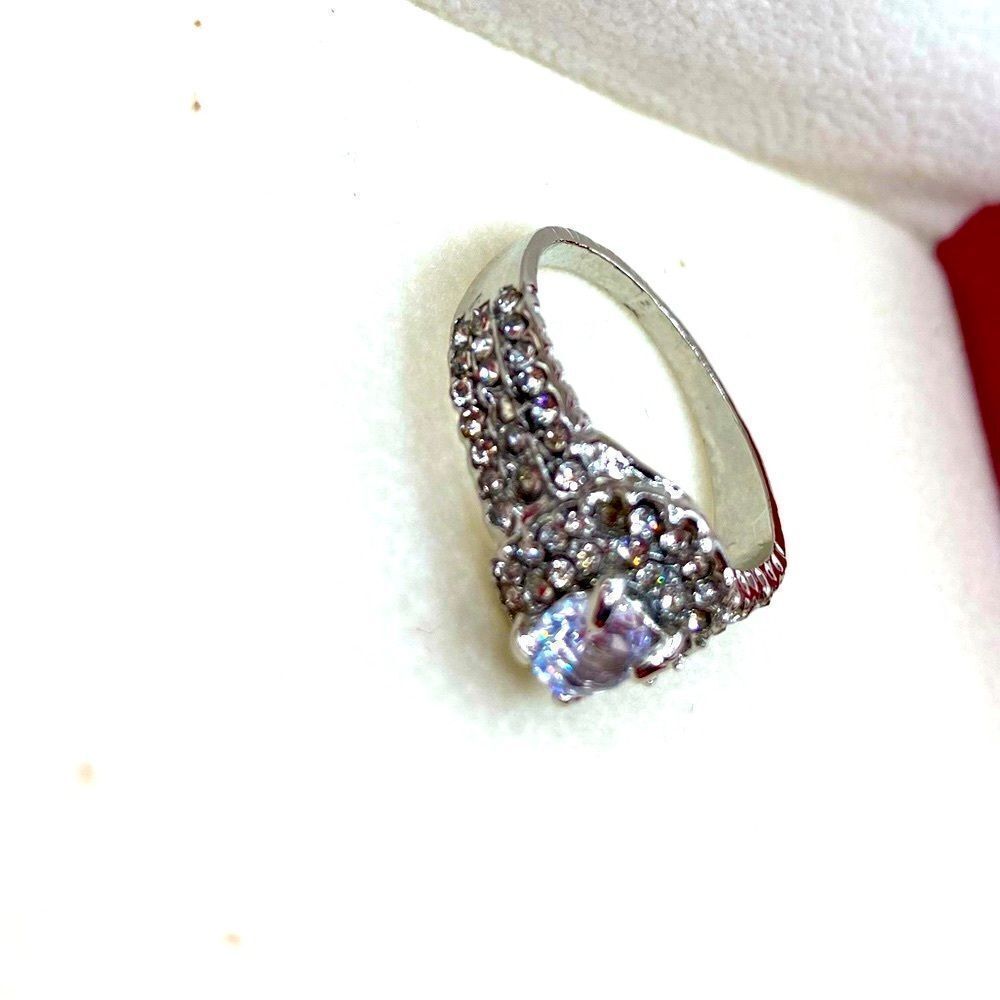 Beautiful sparkling layered silver toned rhinestone size 9 ring band - Picture 3 of 6